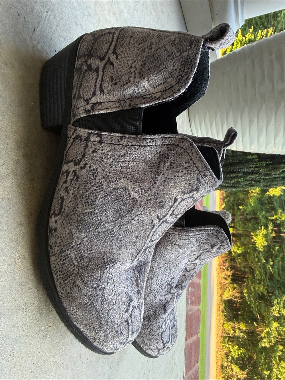 Natural Reflections Grey Snake-Print Ankle Booties